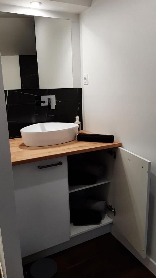 Studio Chaleureux En Hyper Centre Шарлевиль-Мезьер Экстерьер фото